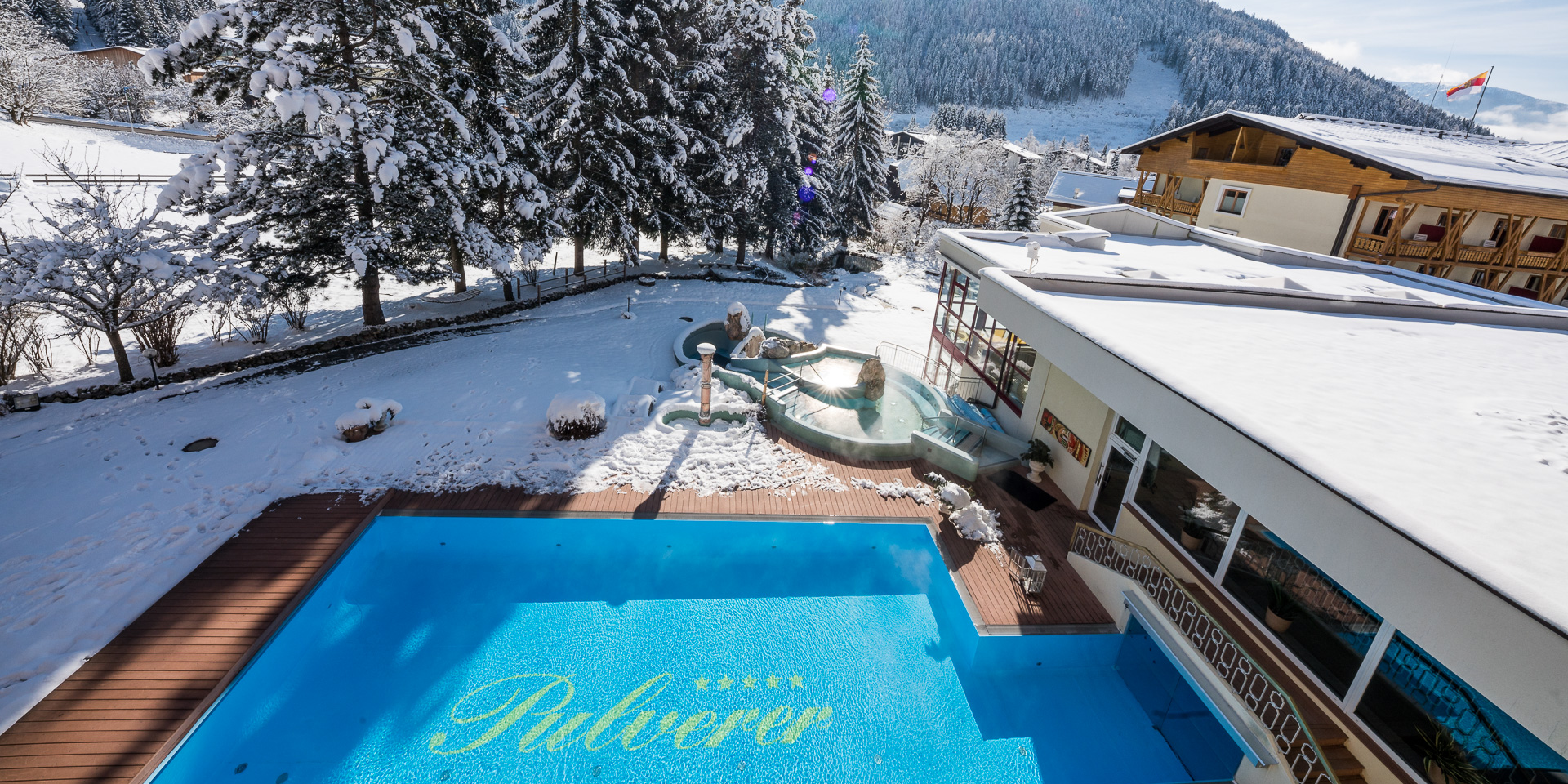 Schifahren, Winterwandern, Wellness, Therme, Kulinarik